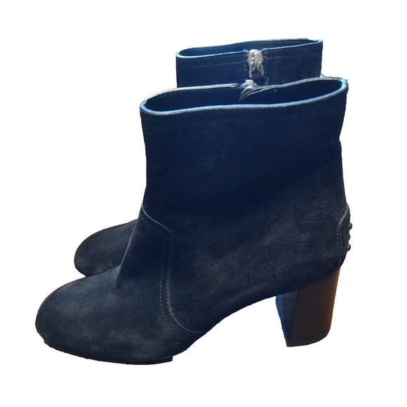 TOD's Black Suede Ankle Boots Mid Heel Size 37 - Picture 1 of 8